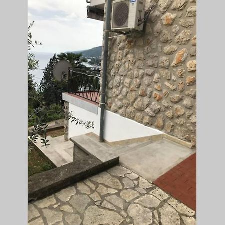 Apartamento Breathtaking Sea View App For 2+1, Bbq ...... Opatija Exterior foto