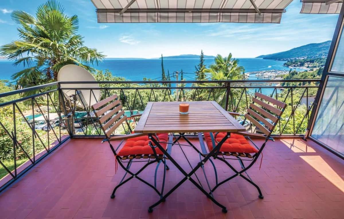 Apartamento Breathtaking Sea View App For 2+1, Bbq ...... Opatija Exterior foto