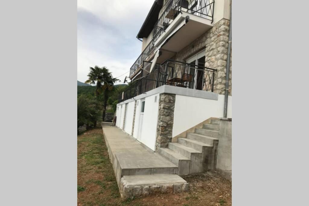 Apartamento Breathtaking Sea View App For 2+1, Bbq ...... Opatija Exterior foto