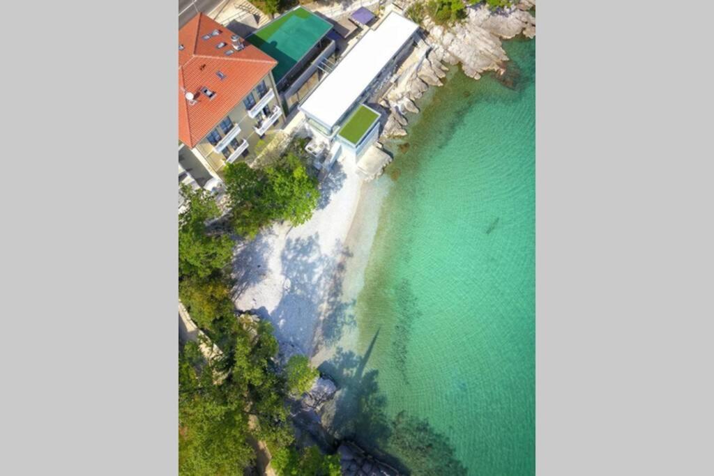 Apartamento Breathtaking Sea View App For 2+1, Bbq ...... Opatija Exterior foto